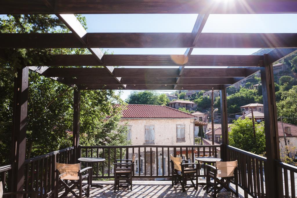 Trikolonion Country Stemnitsa Hotel Exterior foto